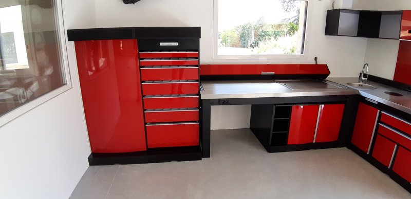 Ensemble rouge en L